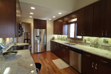 Kitchen 8 Pic 1 (New Cabinets)