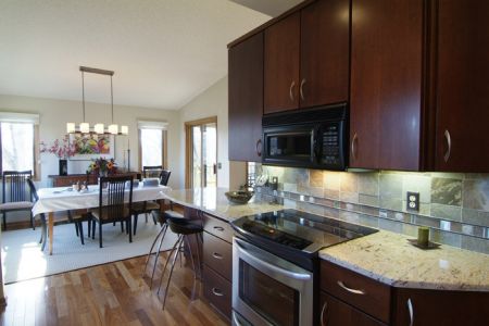 Kitchen 8 Pic 2 (New Cabinets)